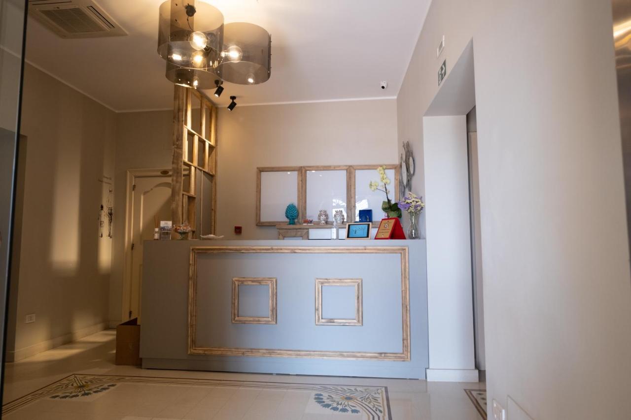 Hotel Borgo Di Ciaula Санта-Флавия Экстерьер фото