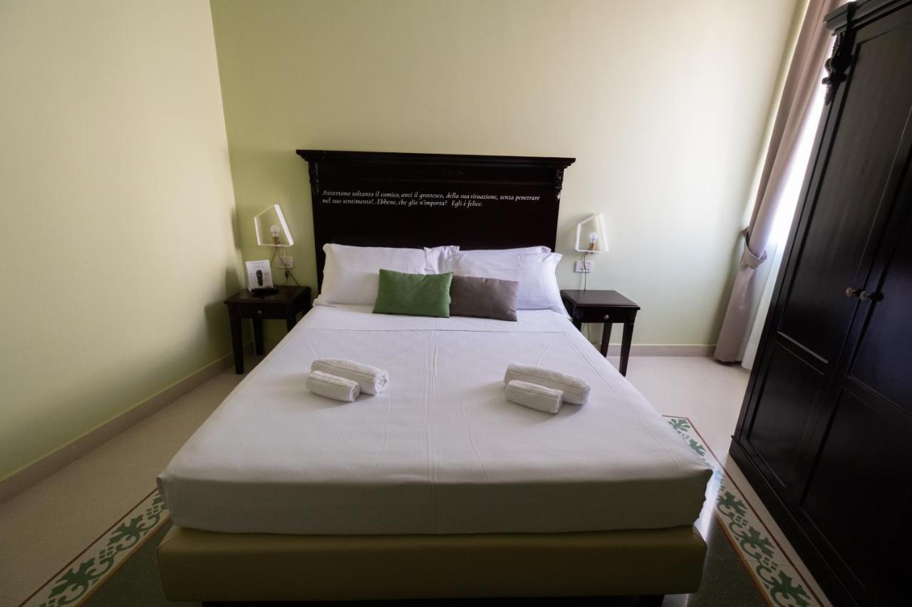 Hotel Borgo Di Ciaula Санта-Флавия Экстерьер фото