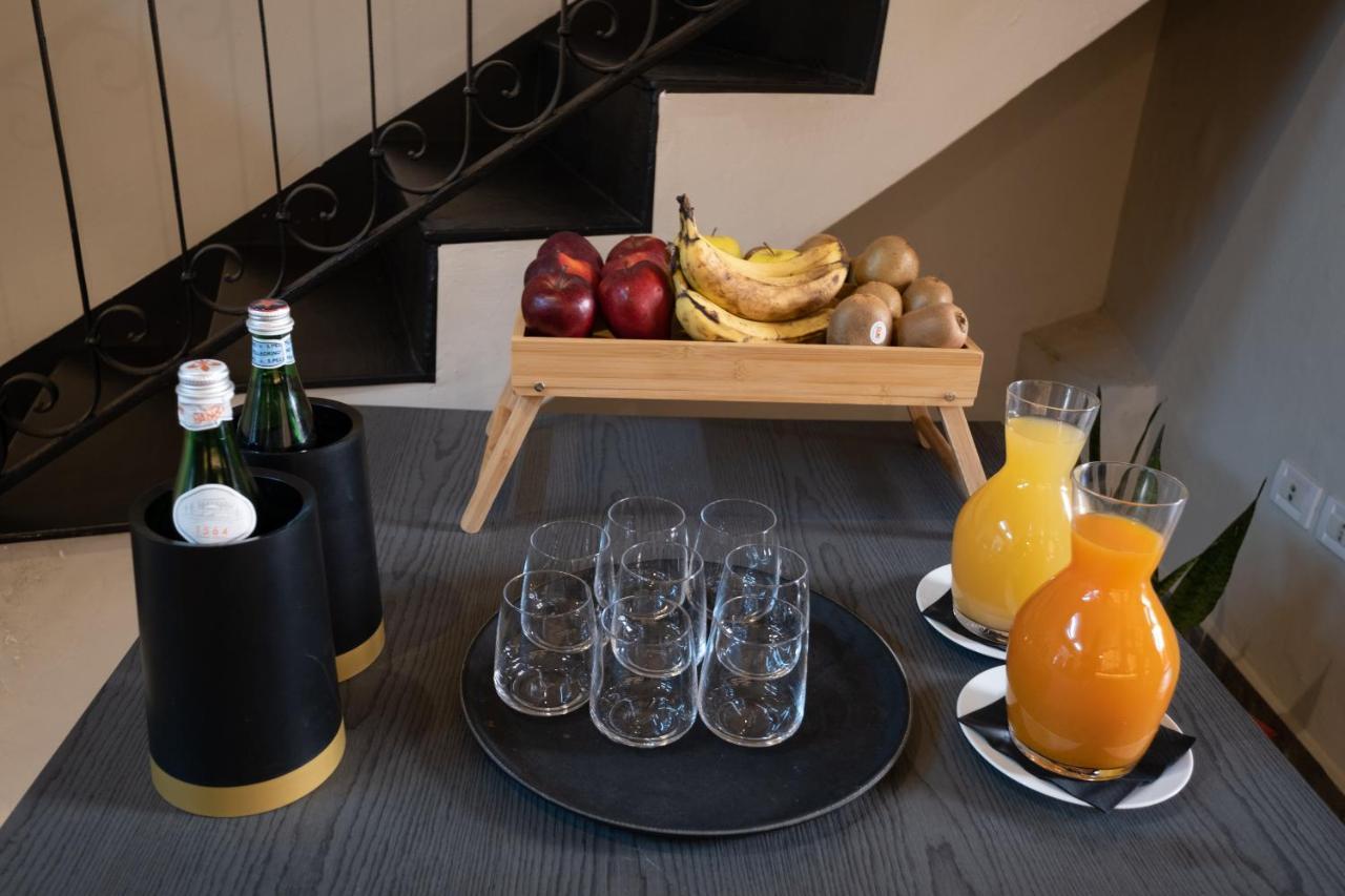 Hotel Borgo Di Ciaula Санта-Флавия Экстерьер фото