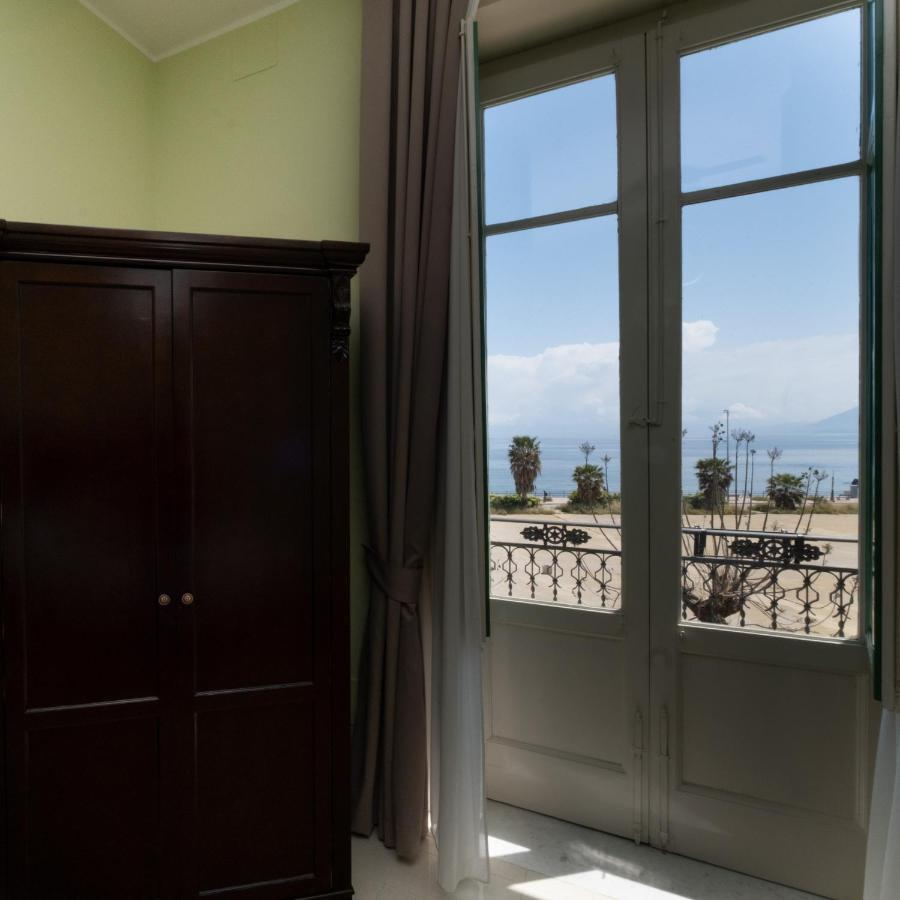 Hotel Borgo Di Ciaula Санта-Флавия Экстерьер фото